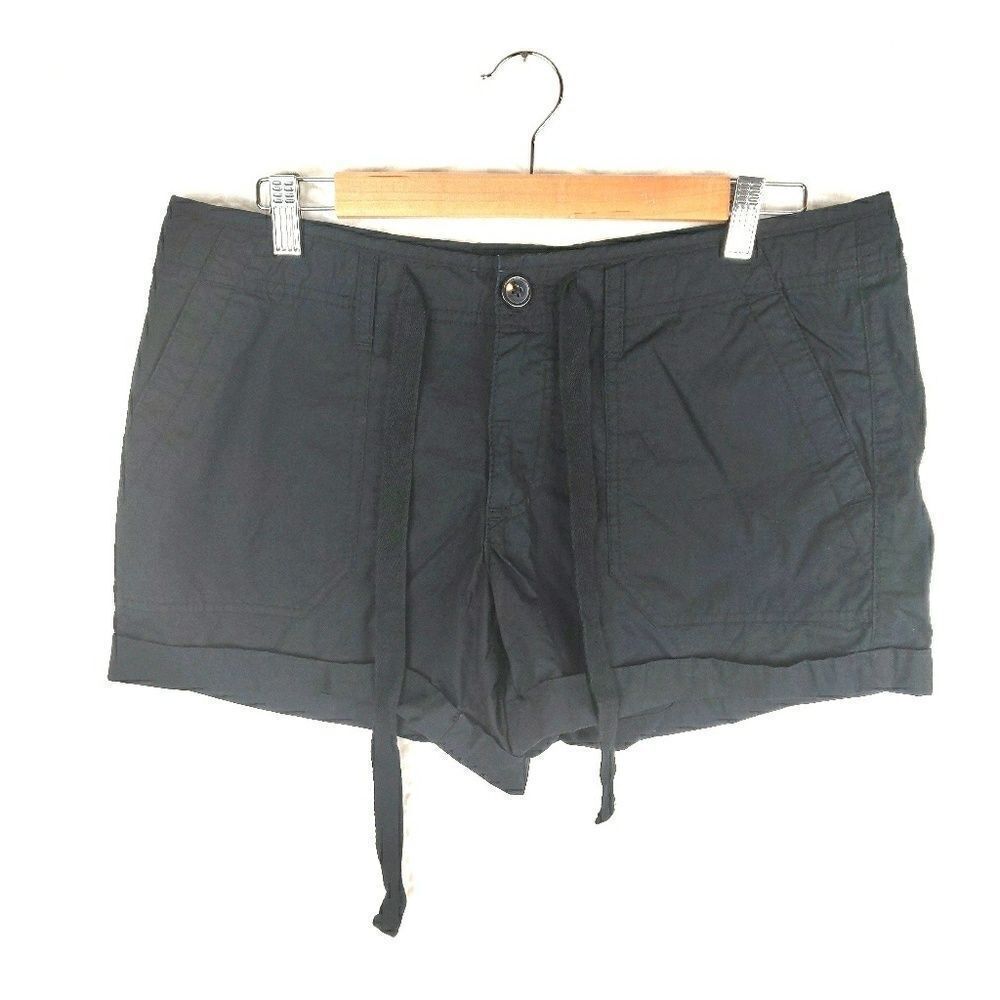 3/$25 NWOT JC Penney Black Shorts Sz 12